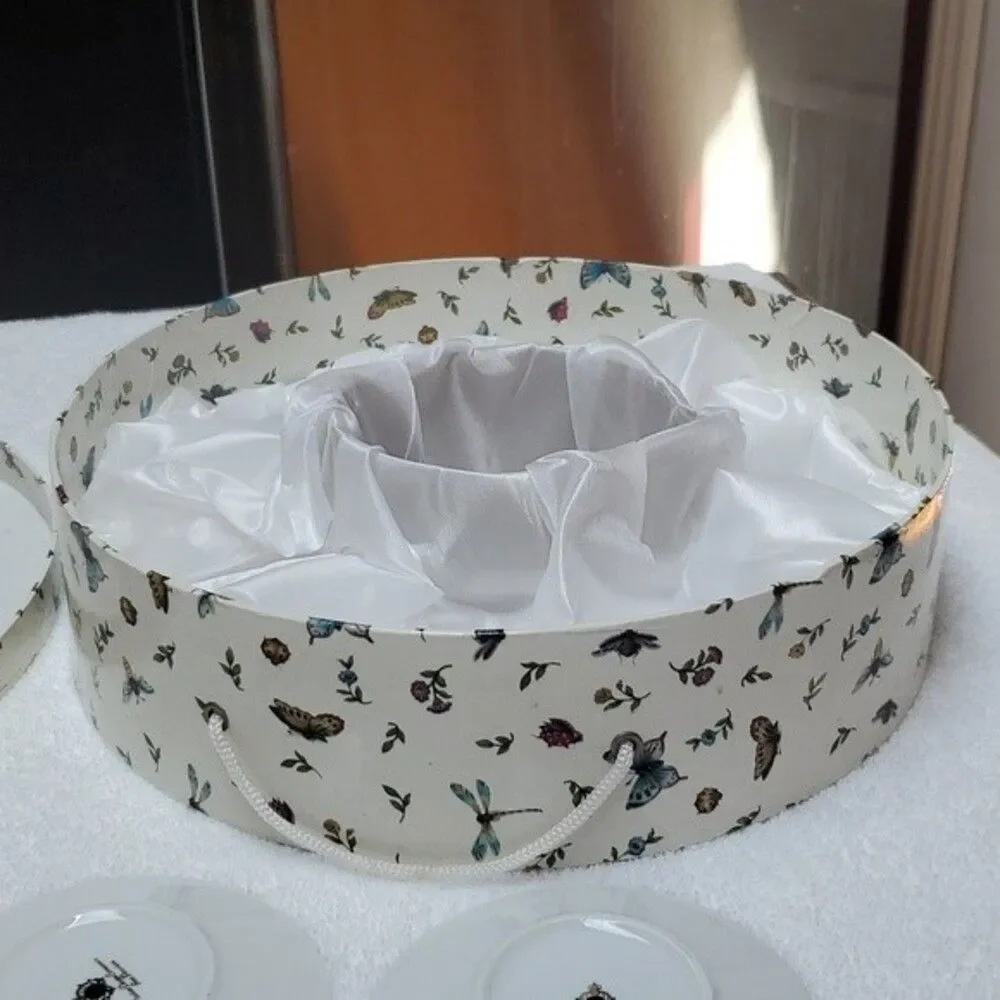 Porcelain Demitasse Teacups Saucers Butterflies (6) ITALIAN DESIGN CERAMICS vtg